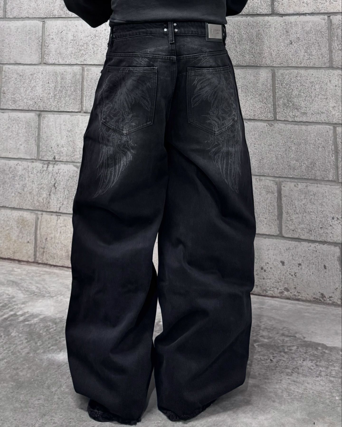ARCHANGEL BAGGY DENIM